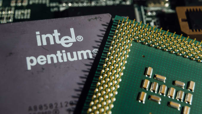 پردازنده اینتل (CPU)